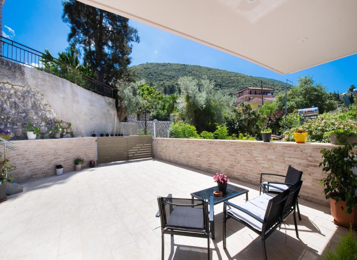 Peratzada Apartments Vasiliki  Exterior photo